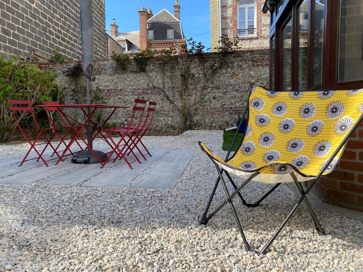 Charme Dans Villa, Coeur D'Etretat, 200 M De La Mer Étretat Exterior foto